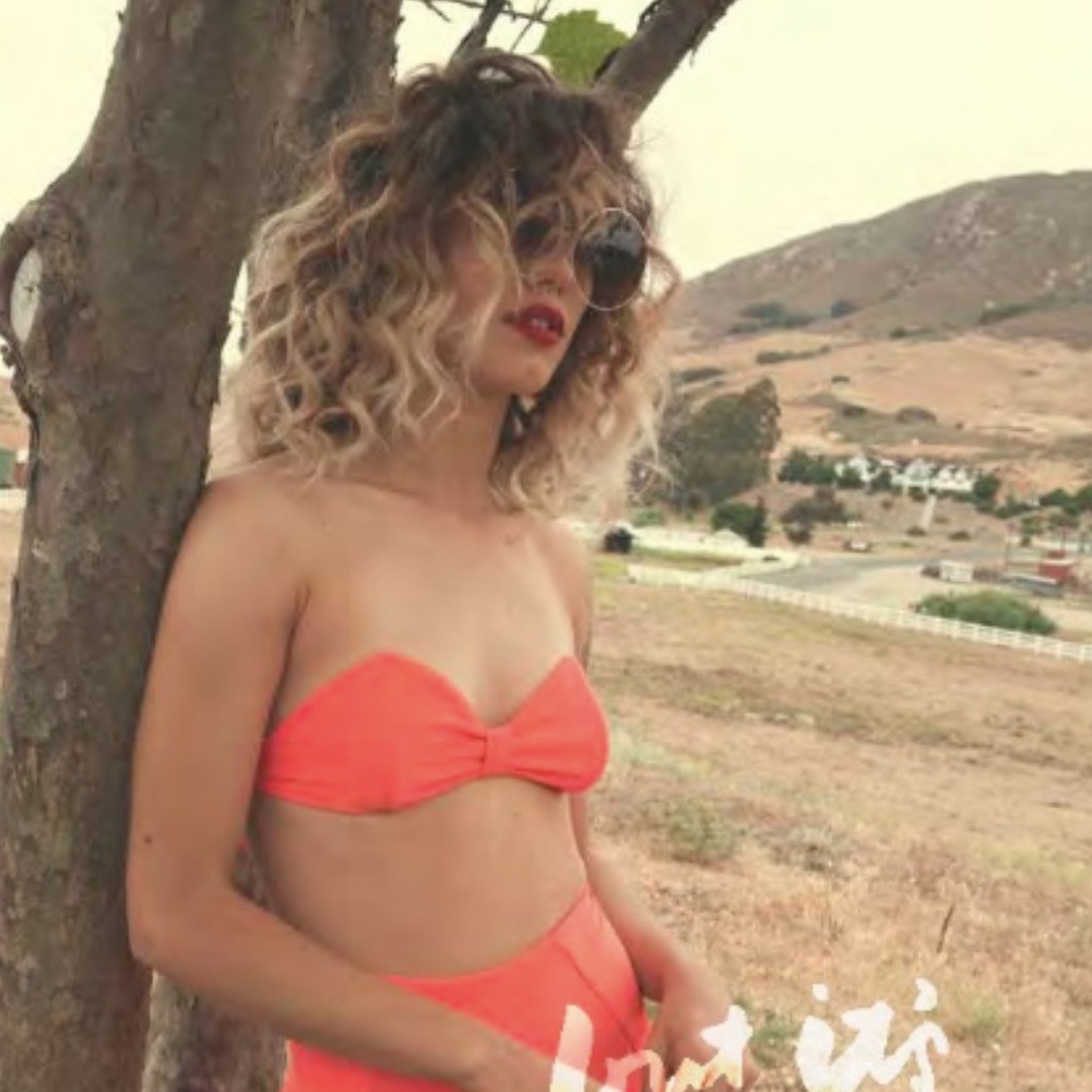 🧡NWT Lolli Twinkle V-Neck Bandeau Bikini Top🧡